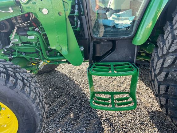 2023 John Deere 4066R Tractor Compact