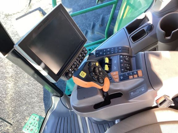 2020 John Deere S780 Combine