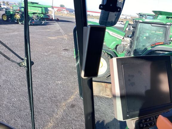 2020 John Deere S780 Combine