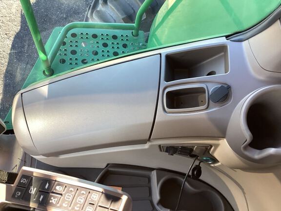 2020 John Deere S780 Combine