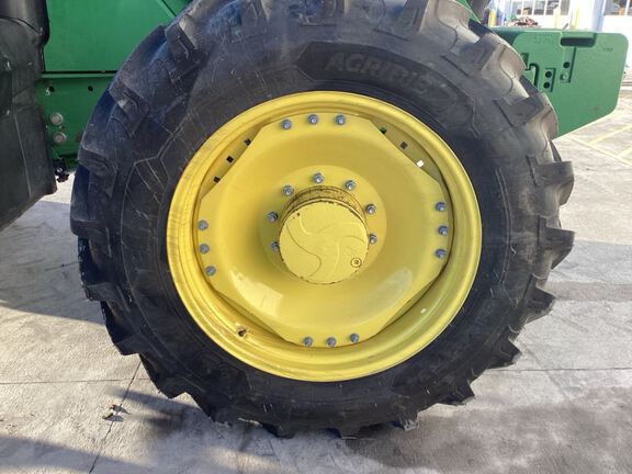 2022 John Deere 6175R Tractor