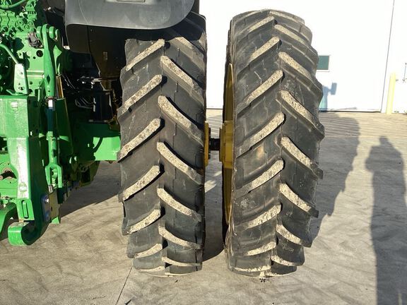 2022 John Deere 6175R Tractor