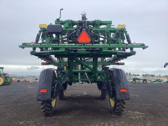 2023 John Deere 612R Sprayer/High Clearance