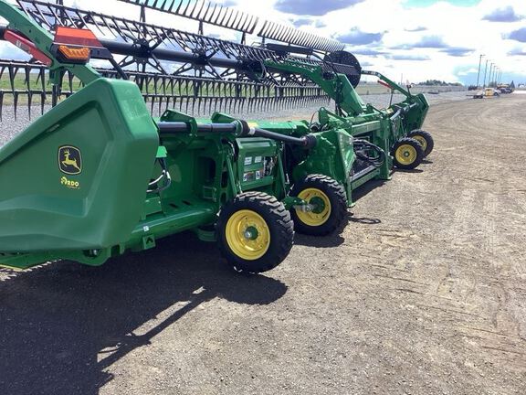 2023 John Deere HD35R Header Combine