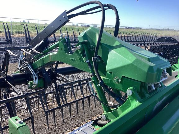 2023 John Deere HD35R Header Combine