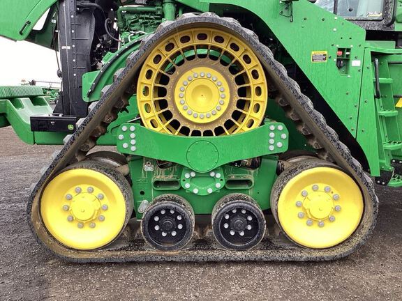 2023 John Deere 9RX 590 Tractor Rubber Track