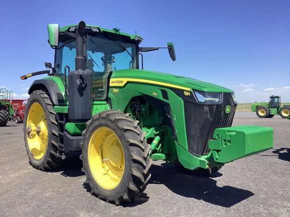 2022 John Deere 8R 310 Tractor