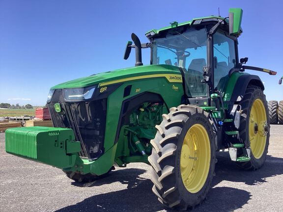 2022 John Deere 8R 310 Tractor