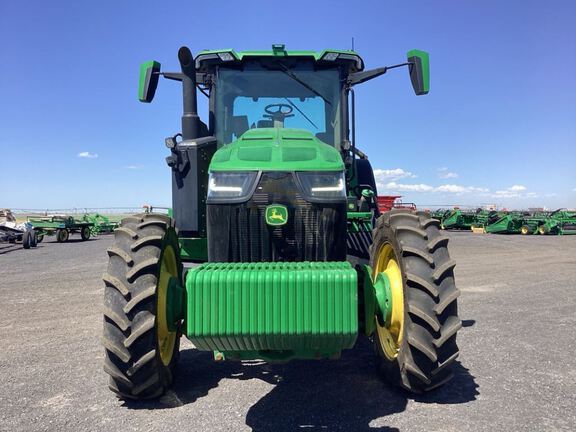 2022 John Deere 8R 310 Tractor