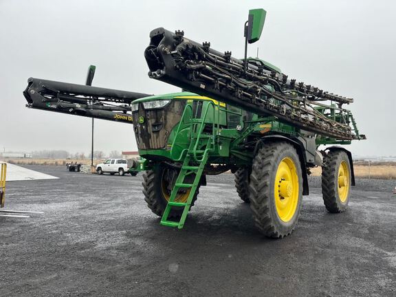 2024 John Deere 616R Sprayer/High Clearance