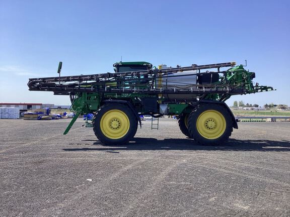 2024 John Deere 616R Sprayer/High Clearance