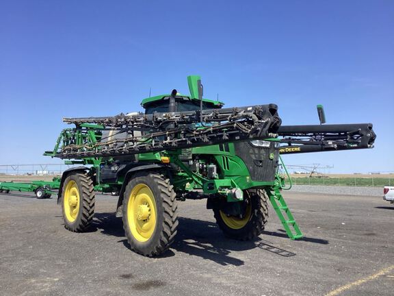 2024 John Deere 616R Sprayer/High Clearance