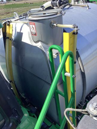 2024 John Deere 616R Sprayer/High Clearance