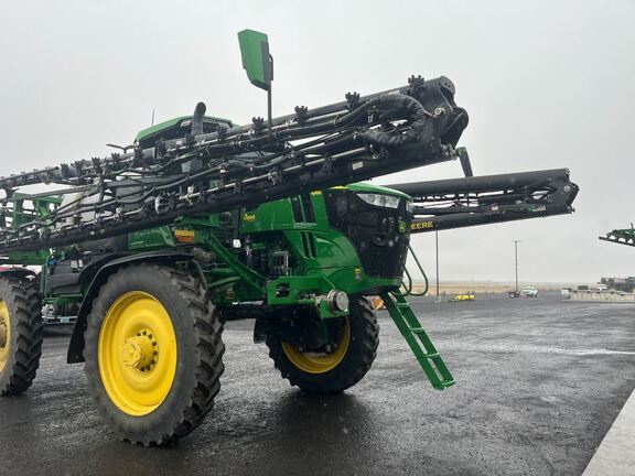 2024 John Deere 616R Sprayer/High Clearance