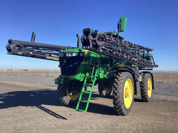 2024 John Deere 616R Sprayer/High Clearance