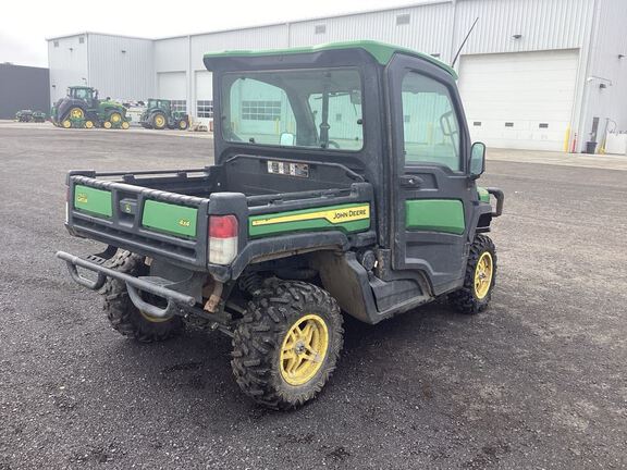 2021 John Deere XUV835R ATV