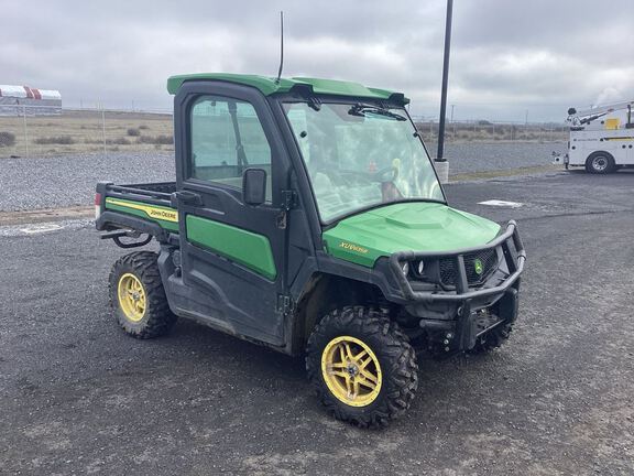 2021 John Deere XUV835R ATV