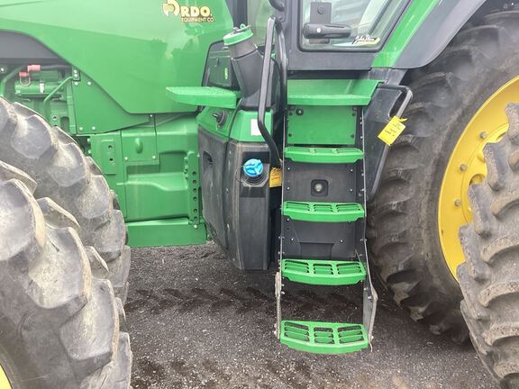 2021 John Deere 8R 310 Tractor