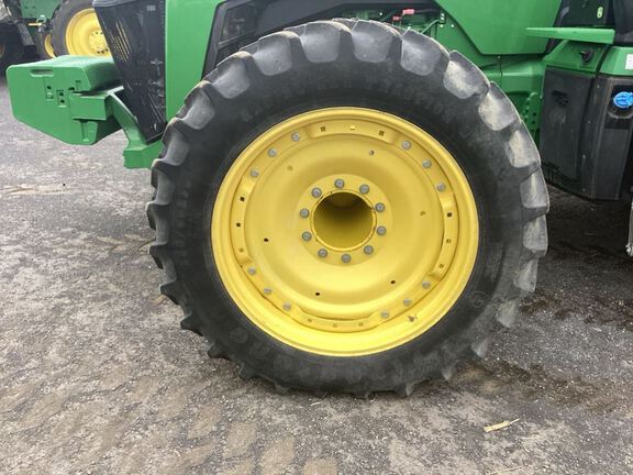 2021 John Deere 8R 310 Tractor