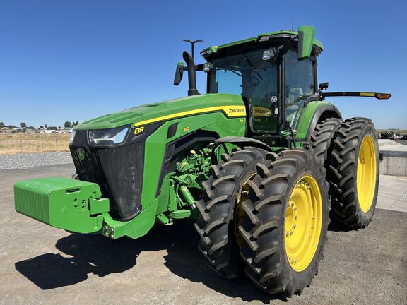 2023 John Deere 8R 310 Tractor