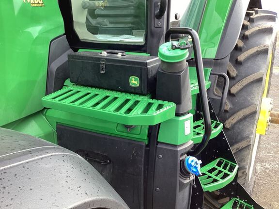 2023 John Deere 8R 310 Tractor