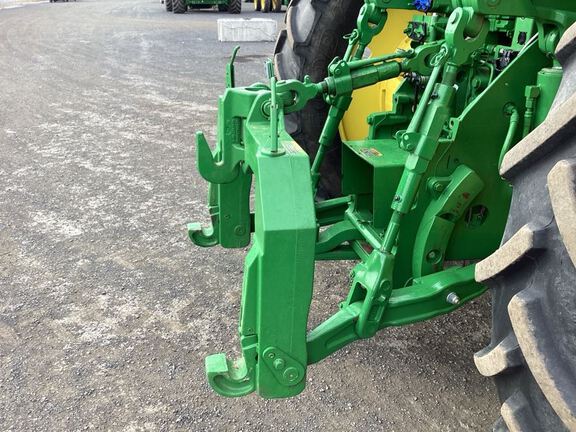 2023 John Deere 8R 310 Tractor