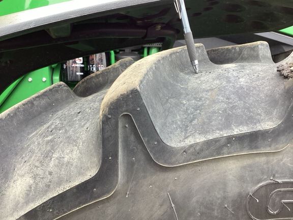 2023 John Deere 8R 310 Tractor