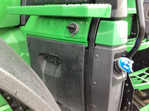 2023 John Deere 8R 310 Tractor