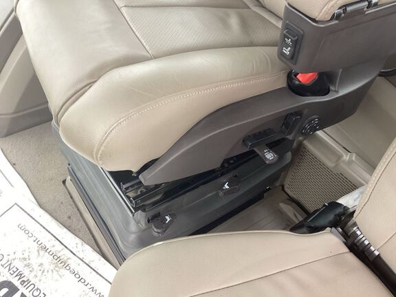 2023 John Deere 9RX 540 Tractor Rubber Track