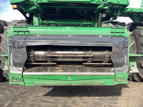 2018 John Deere S780 Combine