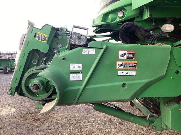 2018 John Deere S780 Combine