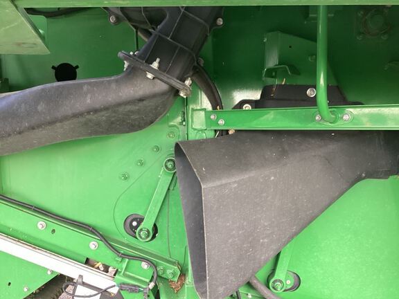 2018 John Deere S780 Combine