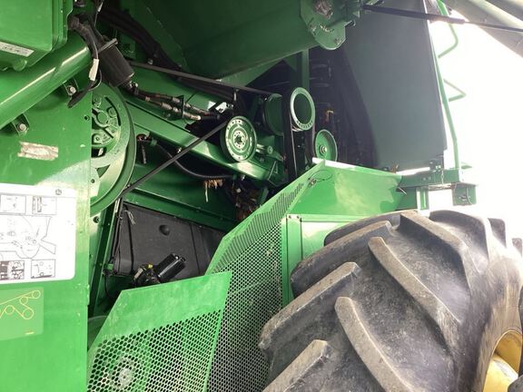 2018 John Deere S780 Combine