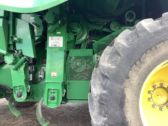 2018 John Deere S780 Combine