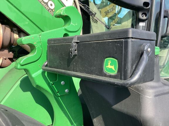 2023 John Deere 6R 195 Tractor