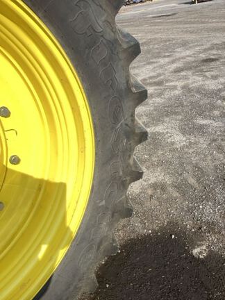 2023 John Deere 6R 195 Tractor