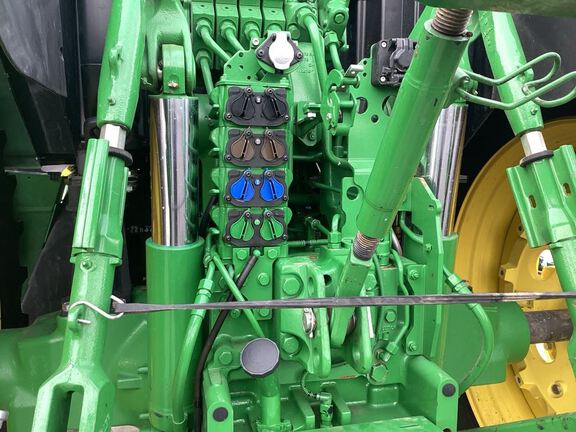 2023 John Deere 6R 215 Tractor