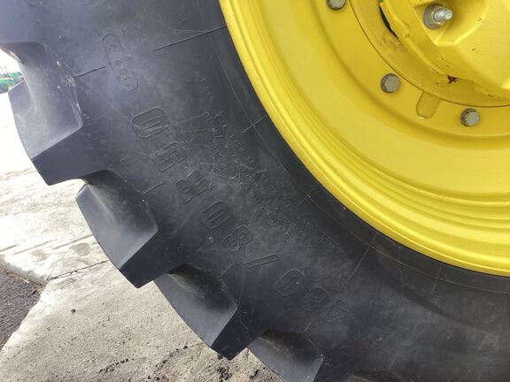 2023 John Deere 6R 215 Tractor