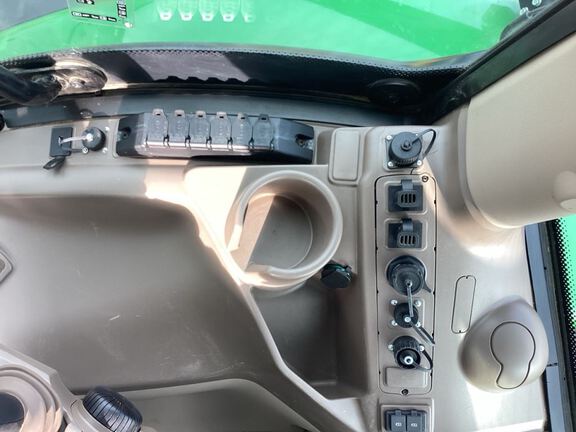 2023 John Deere 6R 215 Tractor