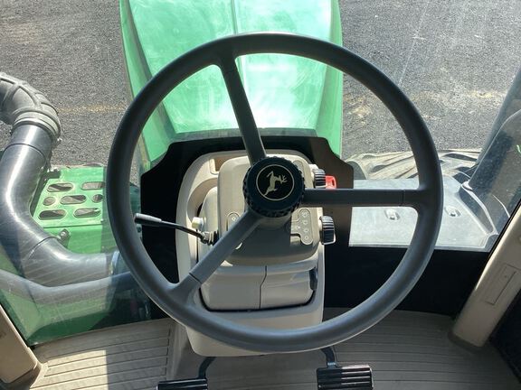 2019 John Deere 9520RX Tractor Rubber Track