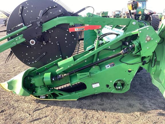 2024 John Deere HD35R Header Combine
