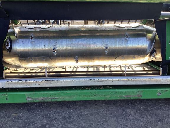 2024 John Deere HD35R Header Combine