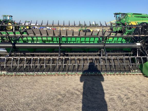 2024 John Deere HD35R Header Combine