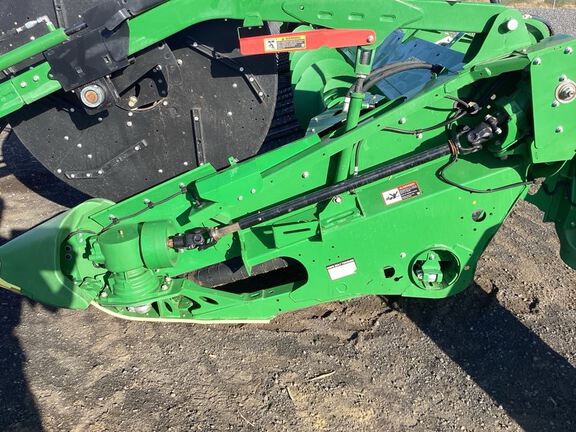 2024 John Deere HD35R Header Combine