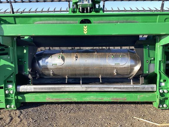 2024 John Deere HD35R Header Combine