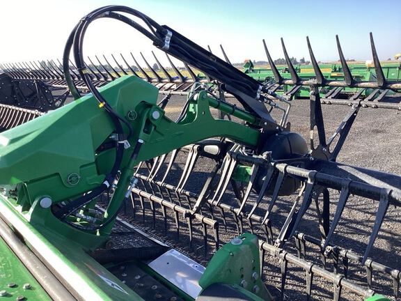 2024 John Deere HD35R Header Combine