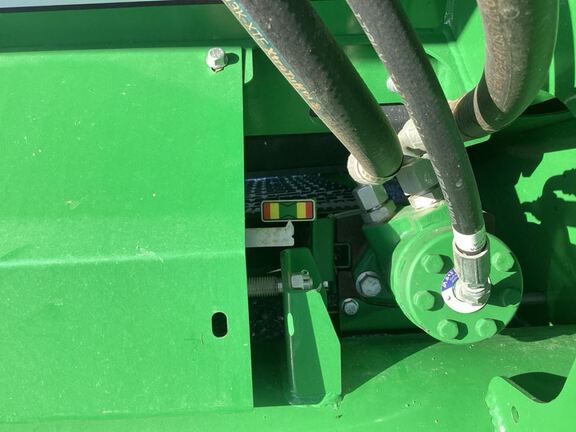 2024 John Deere HD35R Header Combine