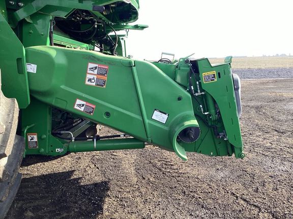 2025 John Deere S7 800 Combine