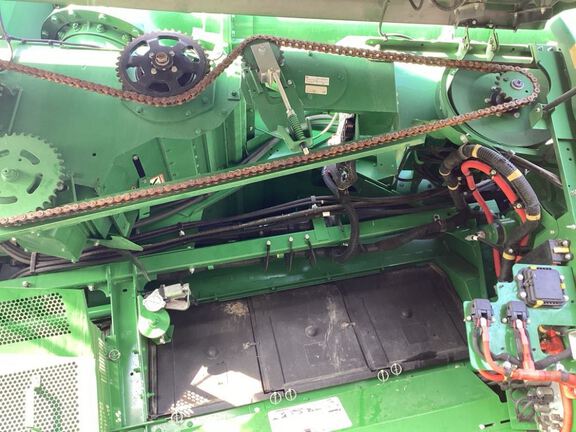 2025 John Deere S7 800 Combine