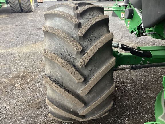 2025 John Deere S7 800 Combine